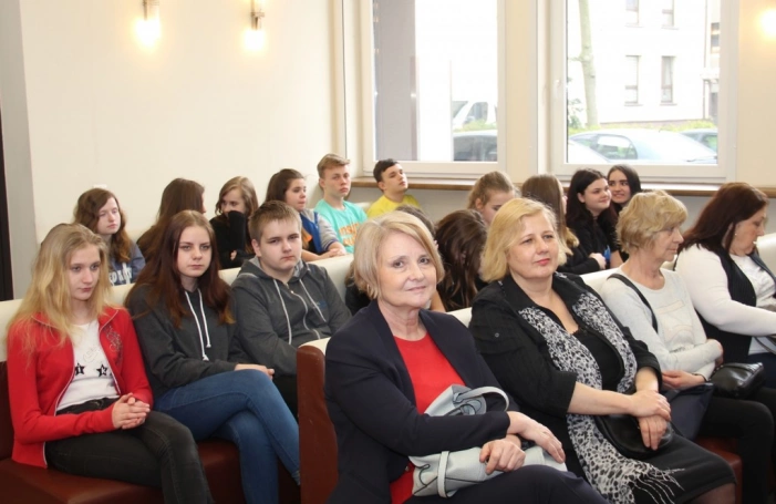 Zdjęcie nr 24 z galerii W Wyższej Szkole Biznesu w Dąbrowie Górniczej... czujemy bluesa! Drugi dzień XIII Festiwalu Nauki za nami!