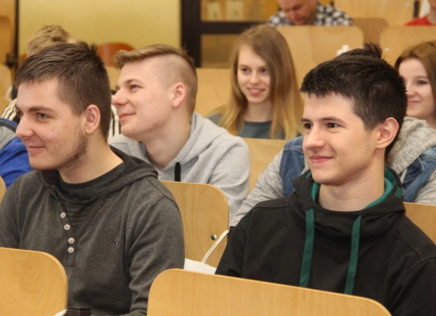 Zdjęcie nr 5 z galerii Tydzień Umiejętności Zawodowych w Wyższej Szkole Biznesu w Dąbrowie Górniczej