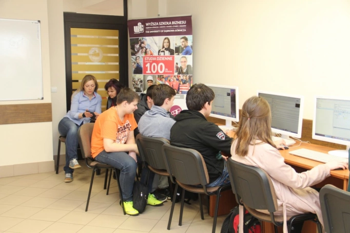 Zdjęcie nr 7 z galerii Festiwal Nauki - dzień czwarty pod znakiem medycyny, informatyki oraz socjologii!