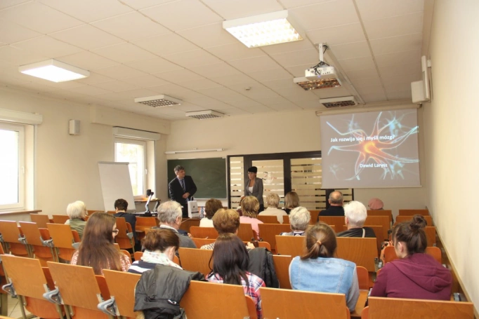 Zdjęcie nr 10 z galerii Festiwal Nauki - dzień czwarty pod znakiem medycyny, informatyki oraz socjologii!