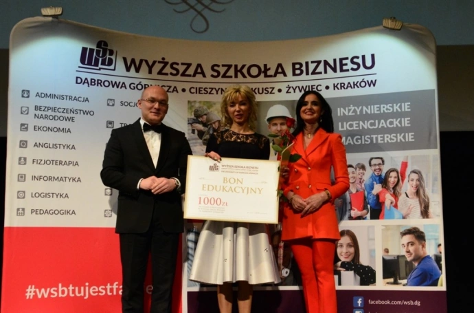 Zdjęcie nr 35 z galerii Gala wręczenia dyplomów absolwentom studiów podyplomowych - Pałac Kultury Zagłębia