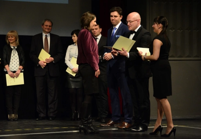 Zdjęcie nr 59 z galerii Gala wręczenia dyplomów absolwentom studiów podyplomowych - Pałac Kultury Zagłębia