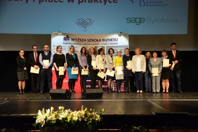 Zdjęcie nr 70 z galerii Gala wręczenia dyplomów absolwentom studiów podyplomowych - Pałac Kultury Zagłębia