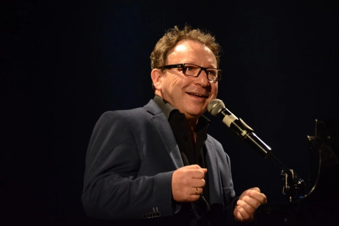Zdjęcie nr 99 z galerii Gala wręczenia dyplomów absolwentom studiów podyplomowych - Pałac Kultury Zagłębia
