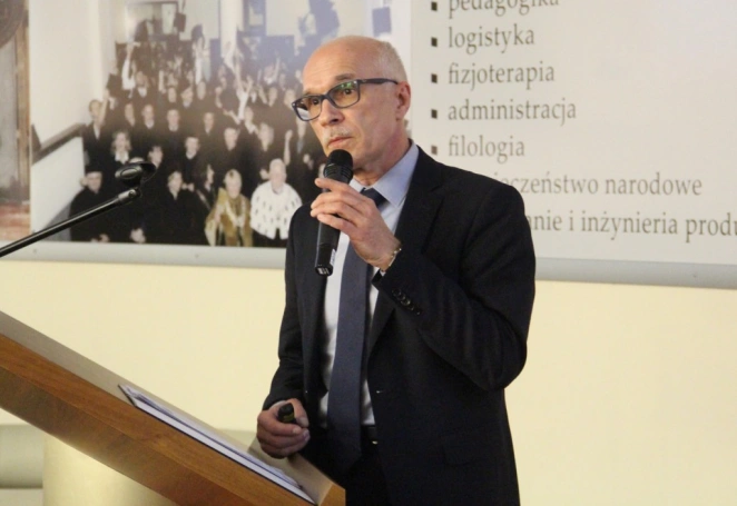 Zdjęcie nr 33 z galerii Seminarium - Nowe wyzwania dla kolejowych szkół ponadgimnazjalnych