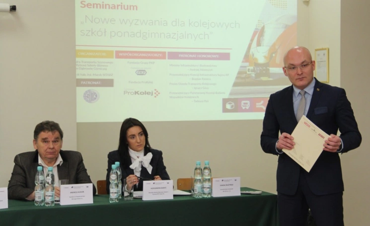 Zdjęcie nr 38 z galerii Seminarium - Nowe wyzwania dla kolejowych szkół ponadgimnazjalnych
