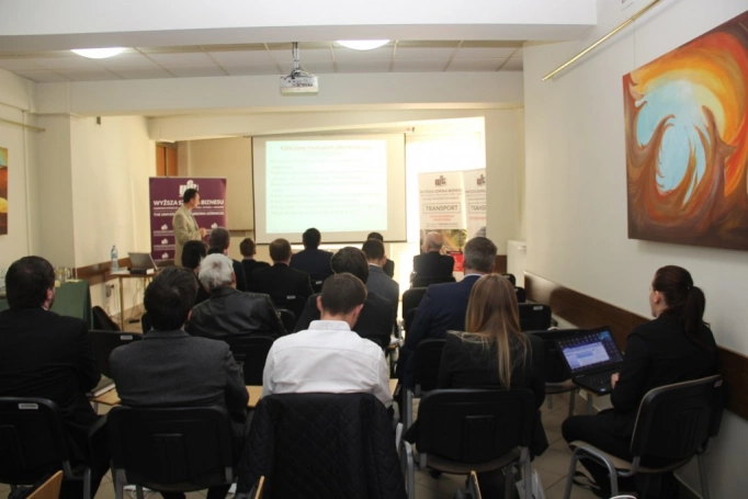 Zdjęcie nr 9 z galerii Finansowanie projektów w transporcie intermodalnym z uwzględnieniem przewozu materiałów niebezpiecznych - seminarium 