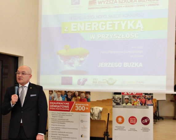 Zdjęcie nr 4 z galerii VIII Konkurs "Z Energetyką w Przyszłość" - WYNIKI