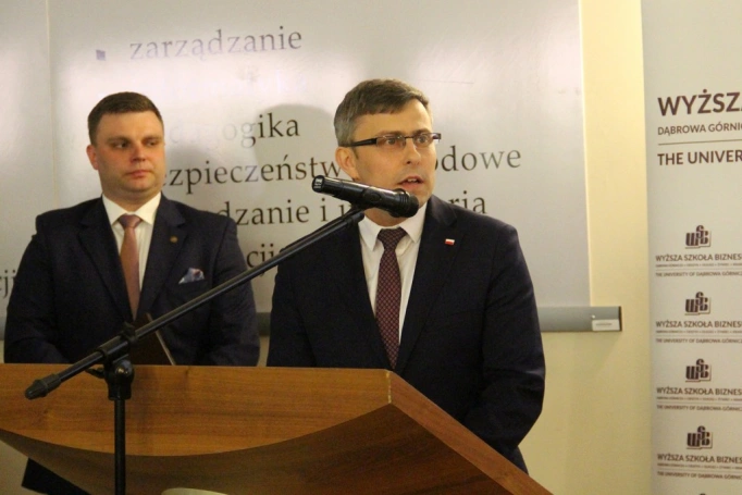 Zdjęcie nr 34 z galerii VI Ogólnopolski Turniej Klas o Profilu Mundurowym - wielki finał