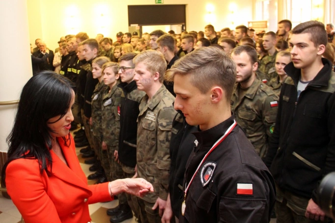 Zdjęcie nr 39 z galerii VI Ogólnopolski Turniej Klas o Profilu Mundurowym - wielki finał