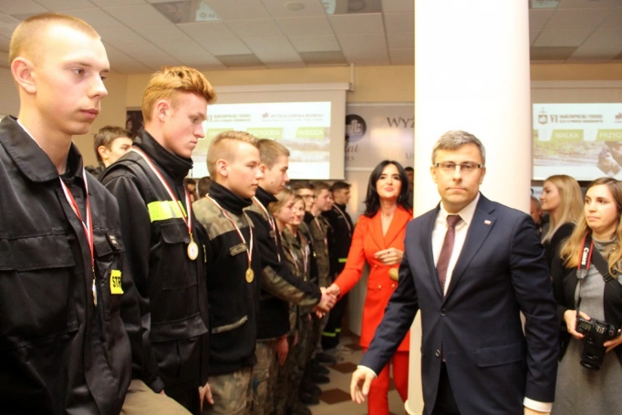 Zdjęcie nr 42 z galerii VI Ogólnopolski Turniej Klas o Profilu Mundurowym - wielki finał