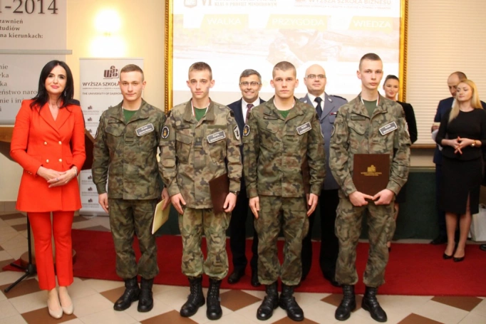 Zdjęcie nr 56 z galerii VI Ogólnopolski Turniej Klas o Profilu Mundurowym - wielki finał