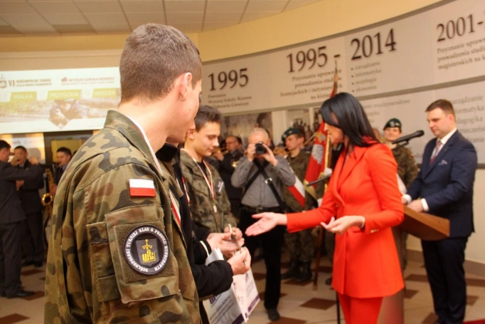Zdjęcie nr 91 z galerii VI Ogólnopolski Turniej Klas o Profilu Mundurowym - wielki finał