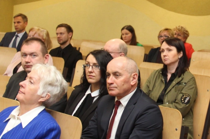 Zdjęcie nr 3 z galerii Spotkanie Wielkanocne w Wyższej Szkole Biznesu w Dąbrowie Górniczej