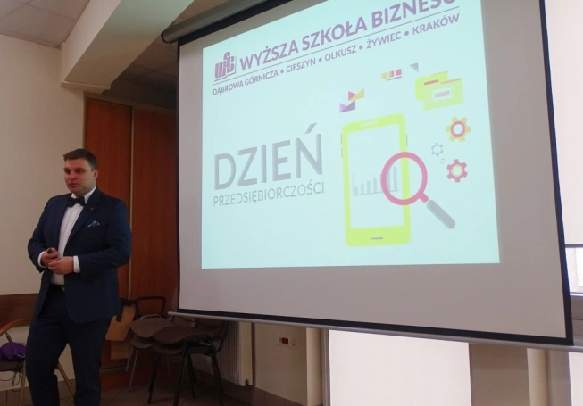 Zdjęcie nr 2 z galerii Dzień Przedsiębiorczości w WSB - 26 kwietnia 2017