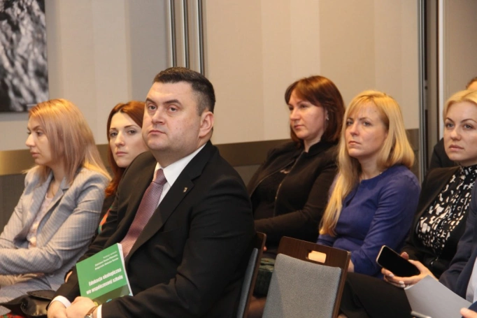 Zdjęcie nr 4 z galerii Konferencja naukowa Edukacja ekologiczna we współczesnej szkole - podsumowanie projektu ekologicznego