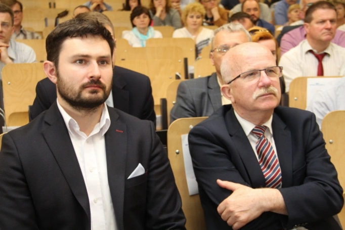 Zdjęcie nr 8 z galerii Seminarium „Bezpieczny przejazd kolejowo-drogowy”