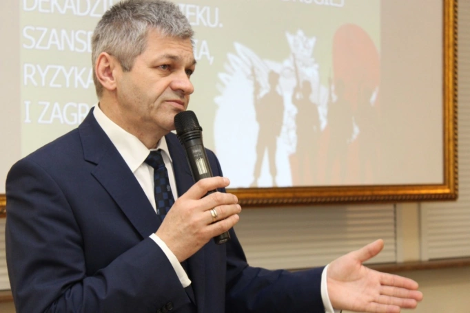 Zdjęcie nr 15 z galerii Czy Polsce zagraża niebezpieczeństwo? Konferencja naukowa w WSB
