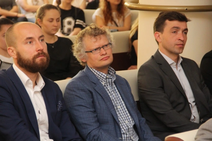 Zdjęcie nr 12 z galerii Zarządzanie innowacjami jako wyzwanie dla przedsiębiorstw i startupów - WSB Innovation Day 2017