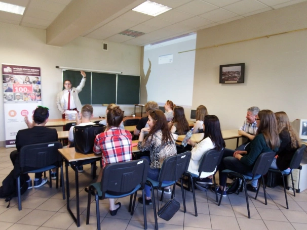 Zdjęcie nr 3 z galerii Fundusze Europejskie w Wyższej Szkole Biznesu w Dąbrowie Górniczej