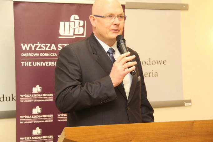 Zdjęcie nr 13 z galerii O Górnośląsko-Zagłębiowskiej Metropolii w WSB 