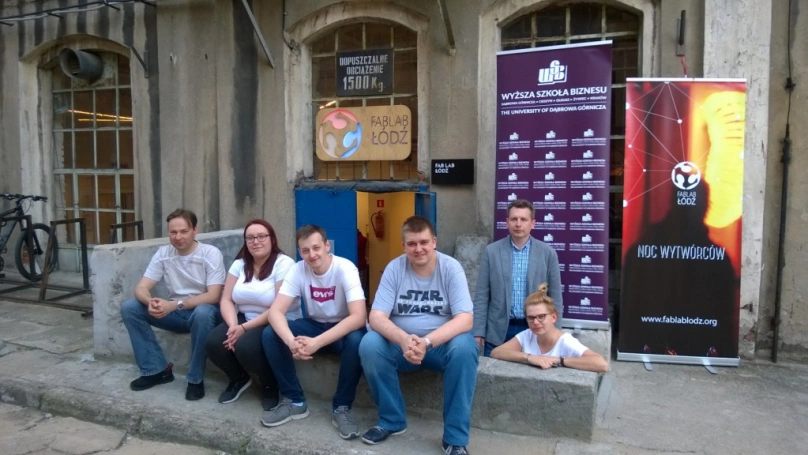 Zdjęcie nr 1 z galerii Międzynarodowy projekt badawczy dla Fablabów z całej Polski z udziałem WSB