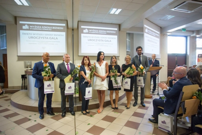 Zdjęcie nr 38 z galerii Święto Wyższej Szkoły Biznesu w Dąbrowie Górniczej 