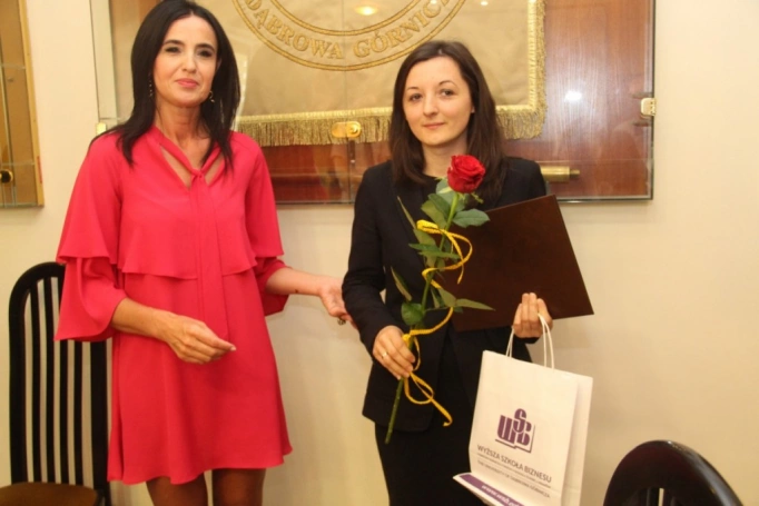 Zdjęcie nr 5 z galerii Kolejne wyróżnienia dla pracowników Uczelni od JM Rektor WSB 
