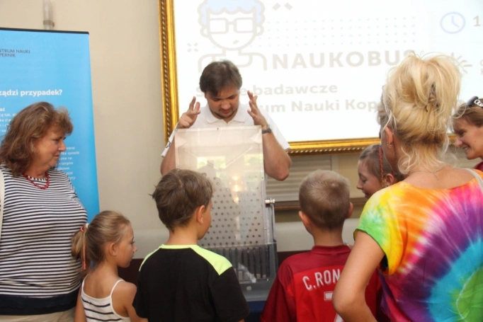 Zdjęcie nr 11 z galerii Naukobus odwiedził WSB