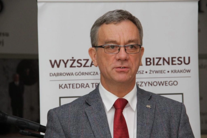 Zdjęcie nr 17 z galerii Seminarium „Kolejowe przewozy regionalne w zintegrowanym systemie transportowym. Prawo. Technika. Bezpieczeństwo”