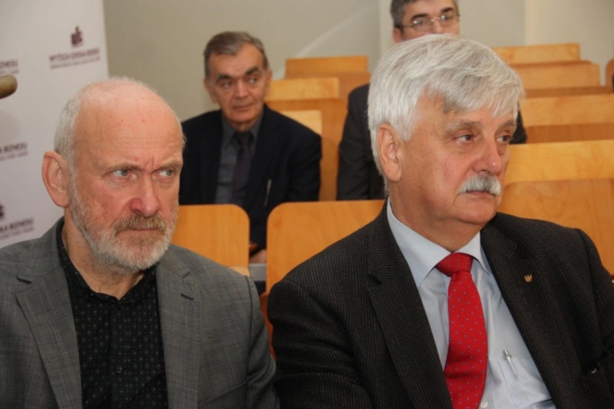 Zdjęcie nr 10 z galerii Seminarium kolejowe o bezpieczeństwie w transporcie zbiorowym