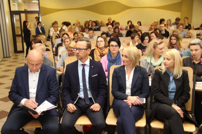 Zdjęcie nr 2 z galerii Tydzień Bezpłatnych Szkoleń WSB - jak istotna jest perspektywa postrzegania szkoleń?