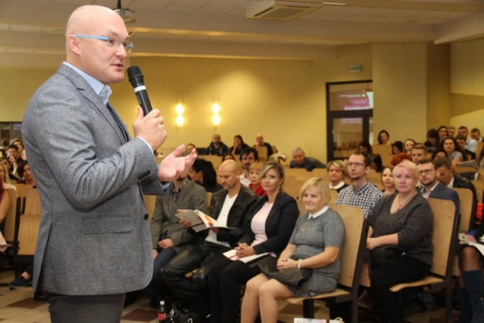 Zdjęcie nr 3 z galerii Tydzień Bezpłatnych Szkoleń WSB - jak istotna jest perspektywa postrzegania szkoleń?