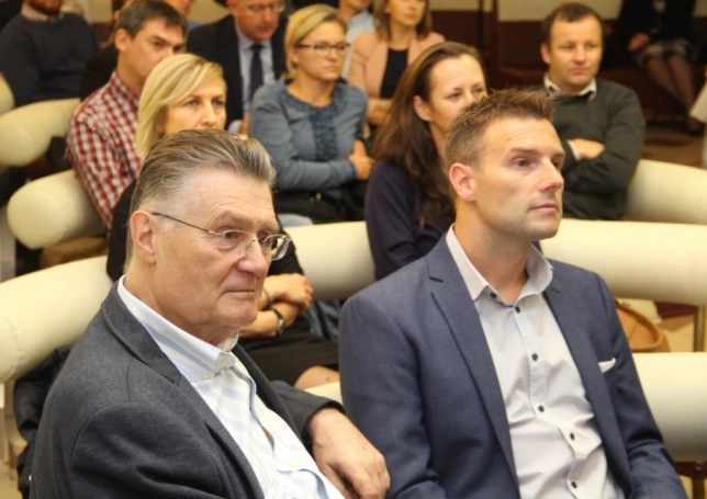 Zdjęcie nr 7 z galerii W świecie turkusowych organizacji, czyli konferencja Holilider