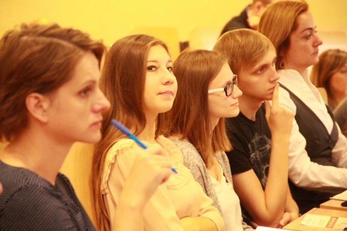 Zdjęcie nr 5 z galerii Wstęp do psychologii przywództwa. Wykład dra Mateusza Grzesiaka