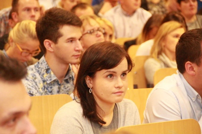 Zdjęcie nr 23 z galerii Wstęp do psychologii przywództwa. Wykład dra Mateusza Grzesiaka
