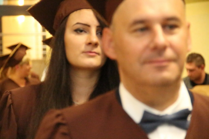 Zdjęcie nr 9 z galerii Absolwenci studiów inżynierskich oraz licencjackich odebrali dyplomy