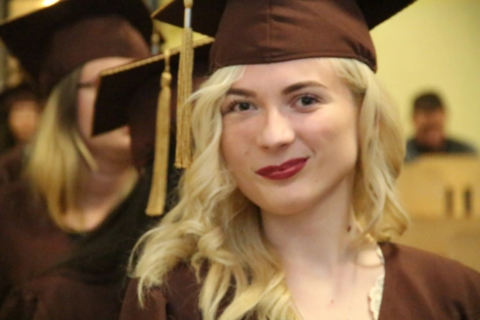 Zdjęcie nr 11 z galerii Absolwenci studiów inżynierskich oraz licencjackich odebrali dyplomy