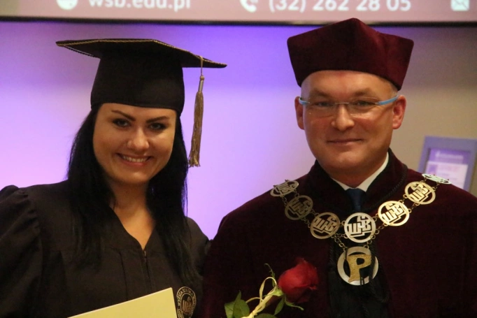 Zdjęcie nr 31 z galerii Gala wręczenia dyplomów absolwentom studiów magisterskich za nami 