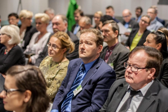 Zdjęcie nr 2 z galerii Wyższa Szkoła Biznesu współorganizatorem Forum Rynku Pracy Województwa Śląskiego