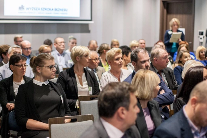 Zdjęcie nr 5 z galerii Wyższa Szkoła Biznesu współorganizatorem Forum Rynku Pracy Województwa Śląskiego