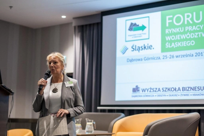 Zdjęcie nr 7 z galerii Wyższa Szkoła Biznesu współorganizatorem Forum Rynku Pracy Województwa Śląskiego