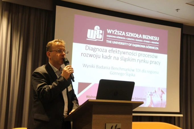 Zdjęcie nr 23 z galerii Wyższa Szkoła Biznesu współorganizatorem Forum Rynku Pracy Województwa Śląskiego