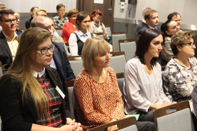 Zdjęcie nr 19 z galerii Wyższa Szkoła Biznesu współorganizatorem Forum Rynku Pracy Województwa Śląskiego