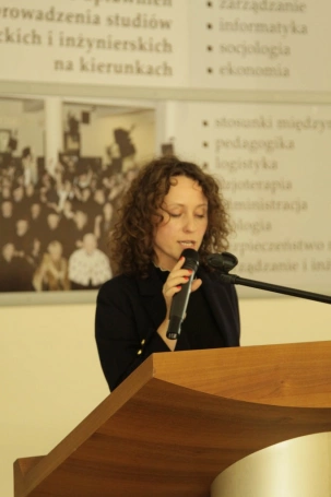 Zdjęcie nr 3 z galerii 26. Ogólnopolskie Sympozjum Naukowe „Człowiek-Media-Edukacja”