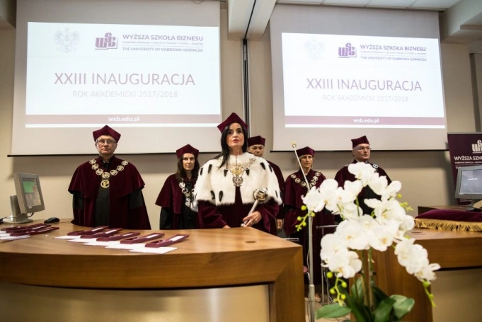 Zdjęcie nr 13 z galerii XXIII Inauguracja Roku Akademickiego w Wyższej Szkole Biznesu w Dąbrowie Górniczej