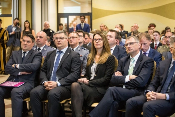 Zdjęcie nr 16 z galerii XXIII Inauguracja Roku Akademickiego w Wyższej Szkole Biznesu w Dąbrowie Górniczej