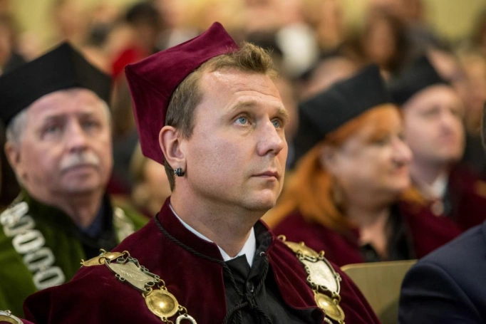 Zdjęcie nr 26 z galerii XXIII Inauguracja Roku Akademickiego w Wyższej Szkole Biznesu w Dąbrowie Górniczej