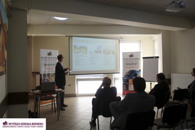 Zdjęcie nr 4 z galerii Seminarium „Rozwój kultury bezpieczeństwa w polskim transporcie szynowym w oparciu o doświadczenia europejskie”
