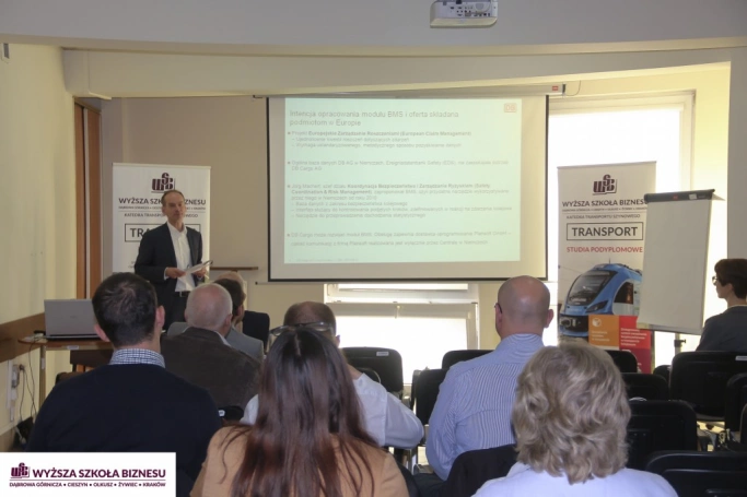 Zdjęcie nr 11 z galerii Seminarium „Rozwój kultury bezpieczeństwa w polskim transporcie szynowym w oparciu o doświadczenia europejskie”